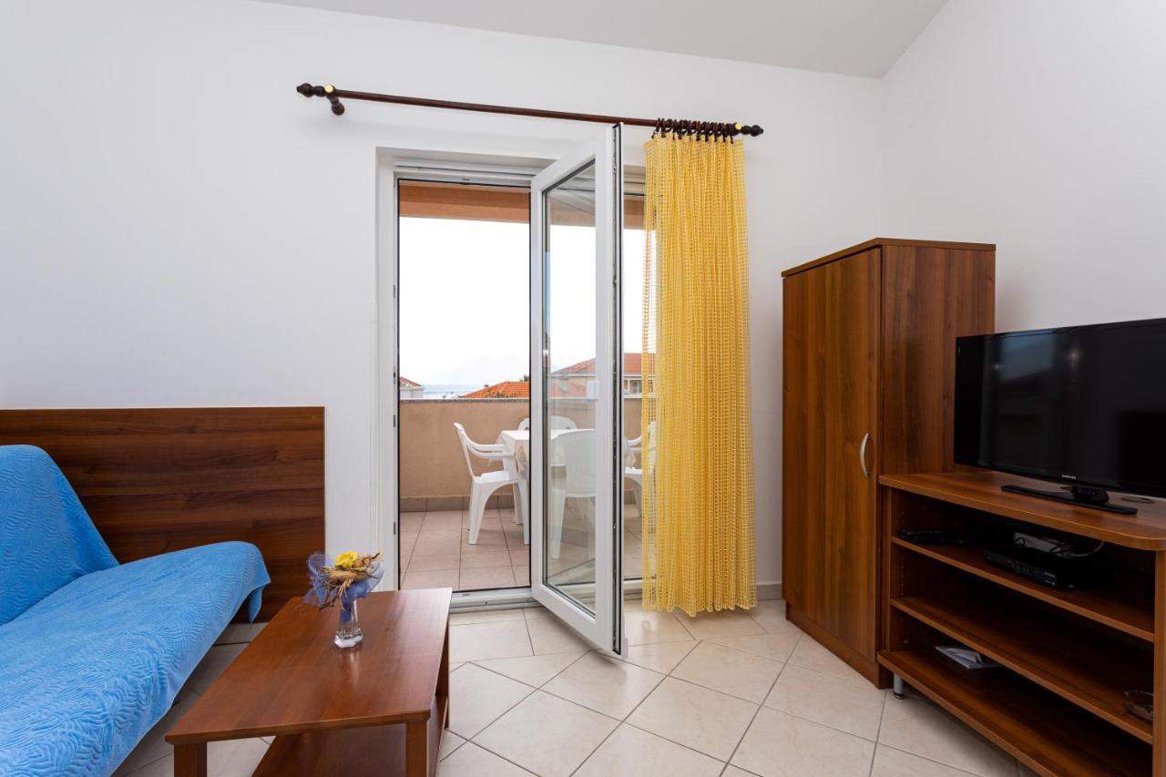 Apartments Crnekovic IV Baška Exterior foto